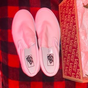 white vans never worn, just out of box (got wrong size)